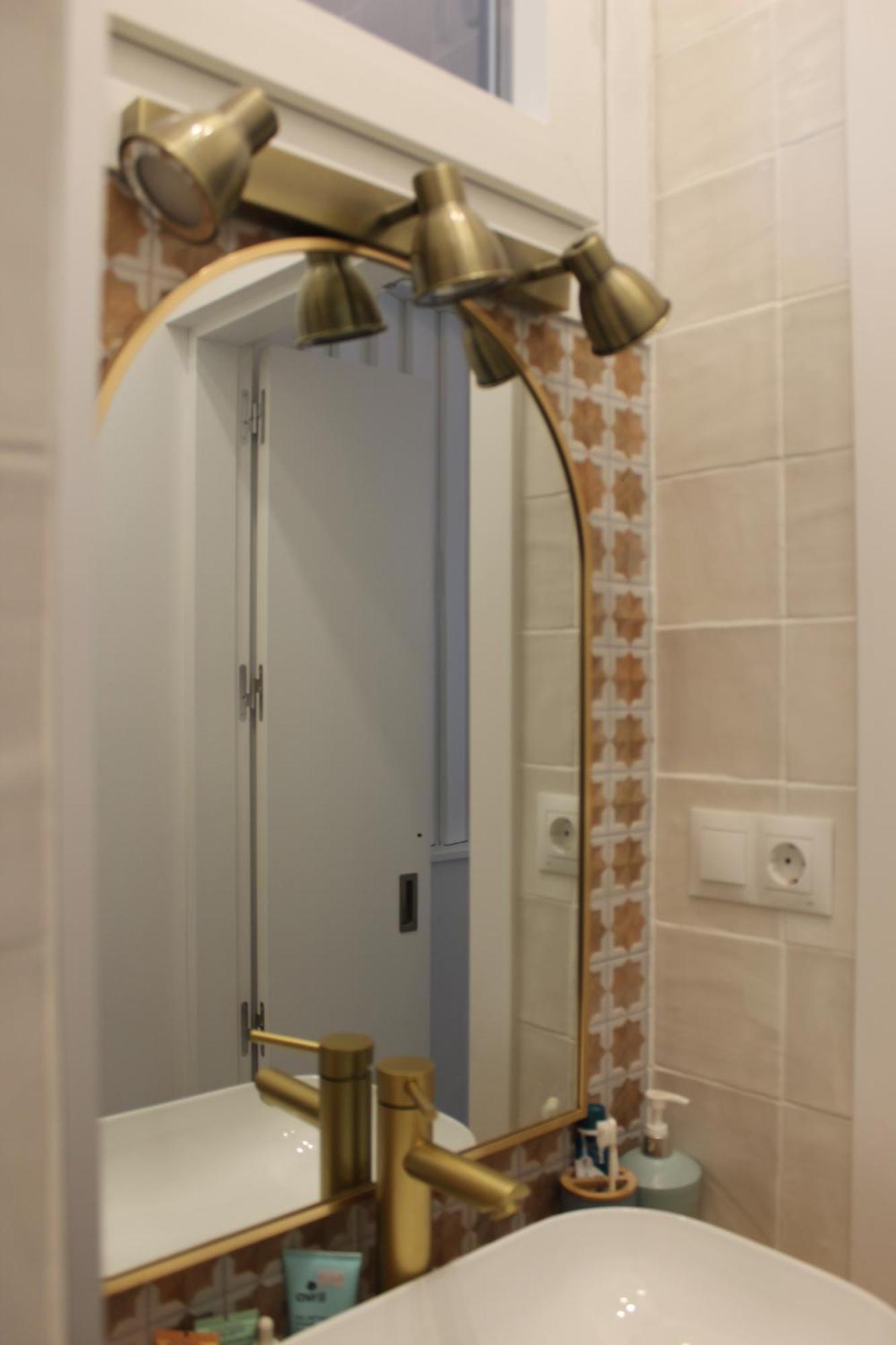 iYOURBASICS Lovely Studio Hinestrosa 23 FREE WIFI&AC Málaga Exterior foto